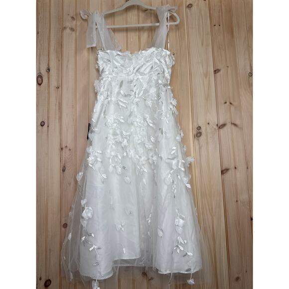 NWT Lulus Effortlessly Sweet White Tulle 3D Floral Tie-Strap Midi Dress Bride S - Picture 5 of 8
